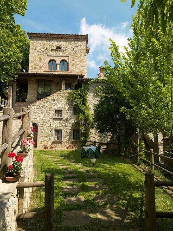 Agriturismo La Fenice Tole Екстериор снимка